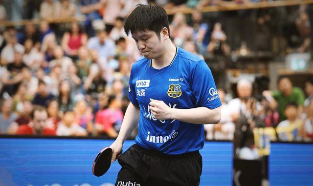 其中下半场 其中下半场